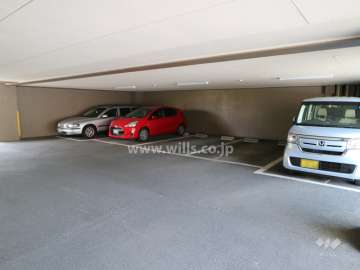 敷地内駐車場(屋内平面式)