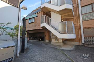 エントランスアプローチ