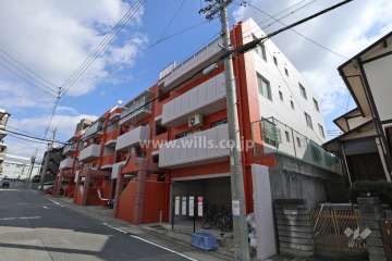 丸美マンション南藤ヶ丘の外観（南西側から）