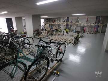 駐輪場