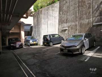 敷地内駐車場(屋内・屋外平面式)