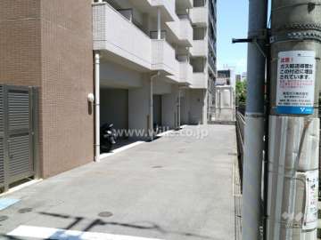 敷地内駐車場(屋内平面式)