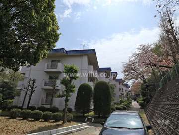 東山元町住宅3棟の外観（北西側から）
