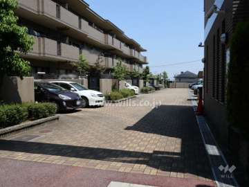 敷地内駐車場(屋外平面式)