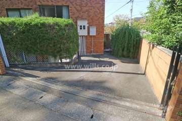 敷地内駐車場（屋外平面式）
