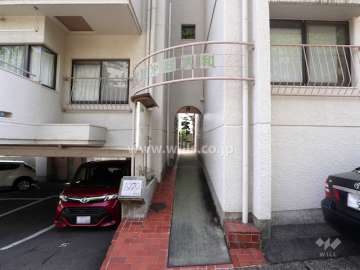 敷地入り口（正面）