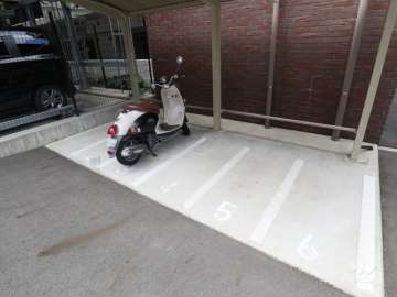 バイク置場