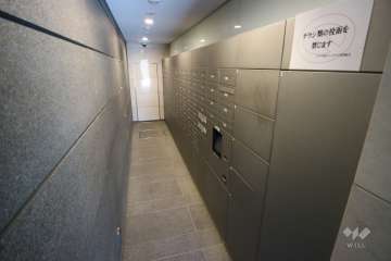 宅配ボックスと共用ポスト