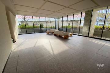 エントランスホール