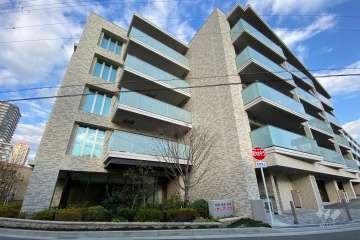 ジオ宝塚南口の外観（南西側から）