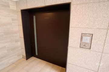 駐輪場の出入口