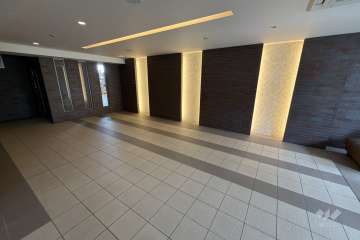 エントランスホール