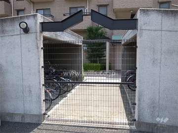 駐輪場（オートロック内にありセキュリティーに配慮されています。）
