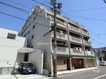 メゾン振甫の外観(南西方向から)