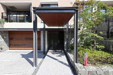 サブエントランスアプローチ