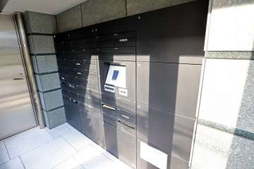 宅配ボックスと共用ポスト