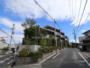 グランドメゾン東山公園の外観(北西側から)