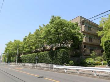 ライオンズセレブ富士見台の外観(南東側から)