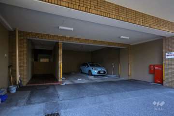 敷地内駐車場（屋内機械式）
