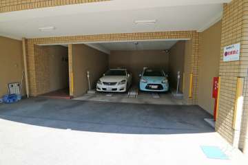 敷地内駐車場(屋内機械式)