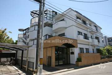 コープ野村桜山東の外観(北西側から)