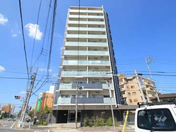 プレイズ川名公園の外観（南側から）