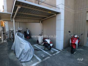 バイク置場