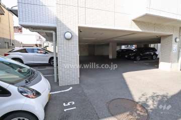 敷地内駐車場（屋内平面式・屋外平面式）