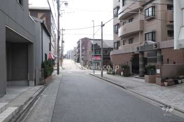 敷地東側前面道路