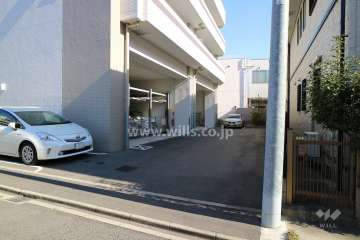 敷地内駐車場(屋外平面式・屋内機械式)