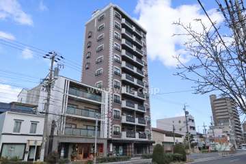 デルフィーノ桜山の外観（東側から）