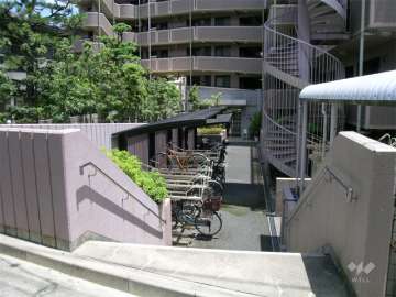 駐輪場