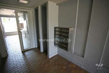 エントランスホール