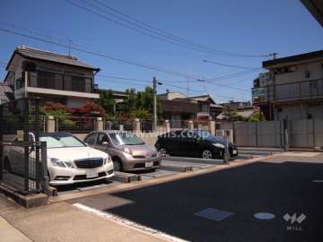 敷地内駐車場（屋外機械式）