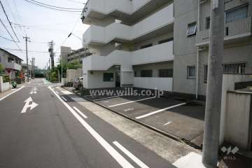 敷地内駐車場(屋外平面式)