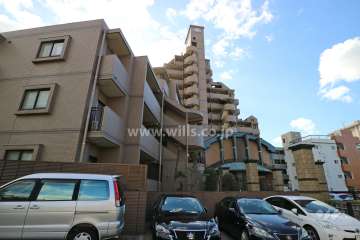 ライオンズガーデン御器所の外観(北側から)