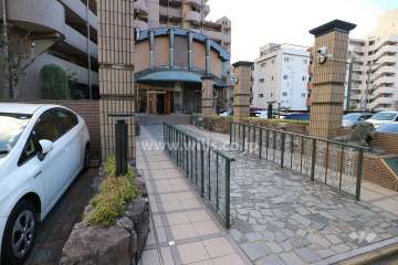 エントランスアプローチ