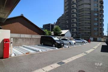 敷地内駐車場(屋外機械式)