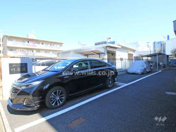 敷地内駐車場（屋外平面式）