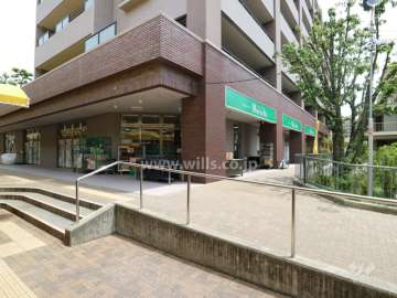 建物1階の店舗部分