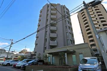 グランプレイス御器所の外観（北西側から）