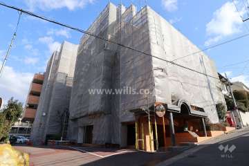 ライオンズマンション杁中ガーデンの外観（西側から）※2019年1月現在大規模修繕工事中