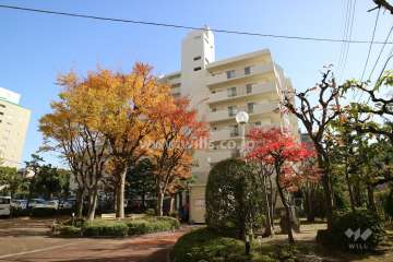 杁中スカイタウンA棟の外観（北西側から）