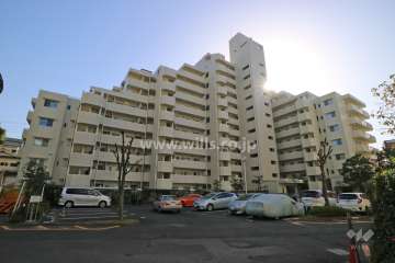 杁中スカイタウンA棟の外観（北東側から）