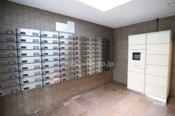 宅配ボックスと共用ポスト