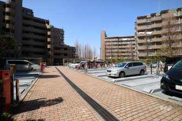 敷地内駐車場（屋外機械式）