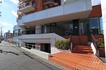 建物1階のテナント