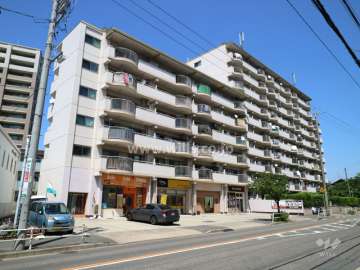 檀渓アイリスの外観（南西側から）