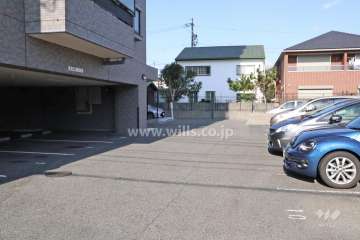 敷地内駐車場（屋外平面式）