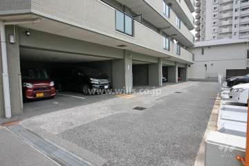 敷地内駐車場